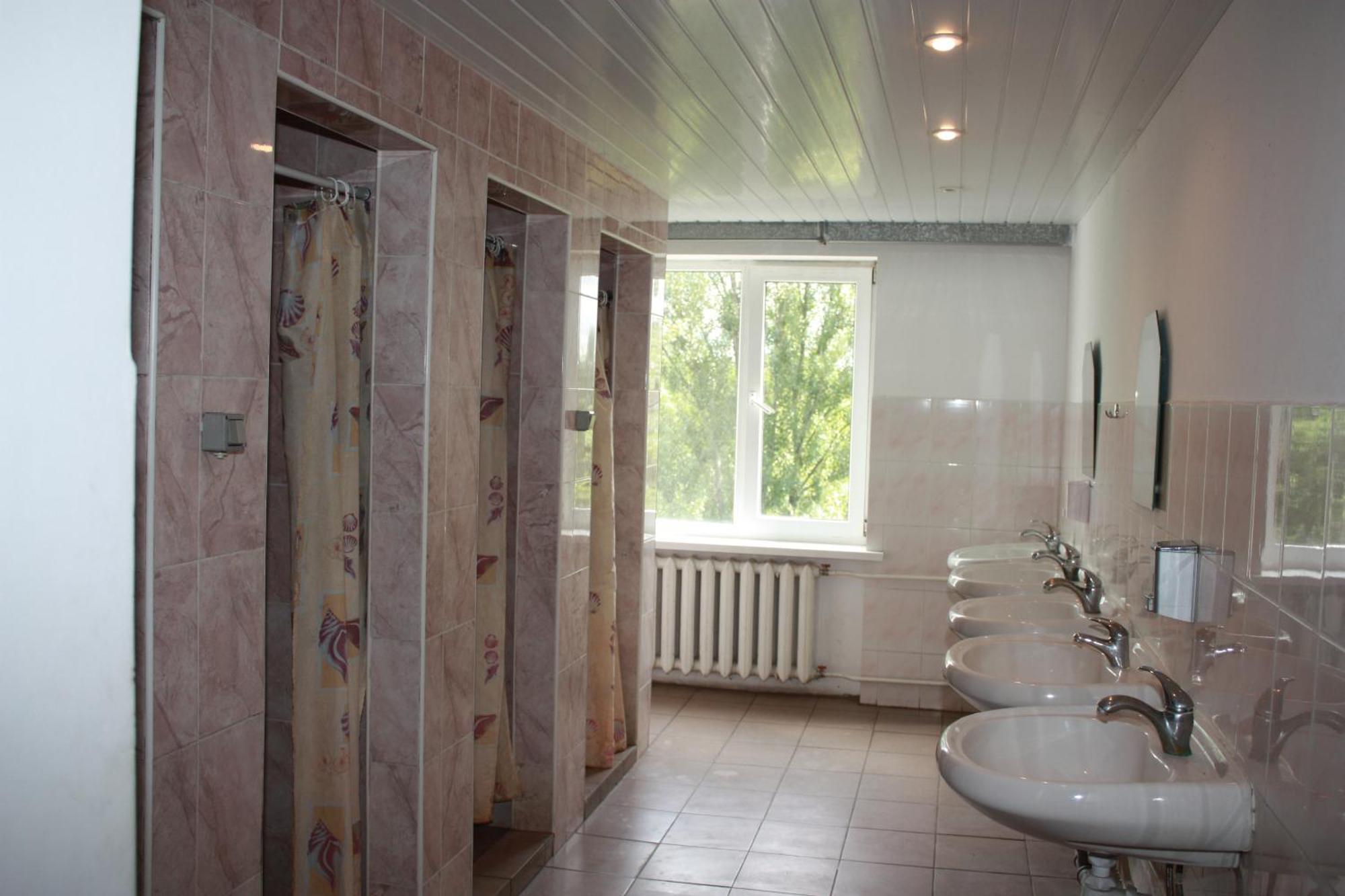 Vydubychi Hostel Киев Екстериор снимка